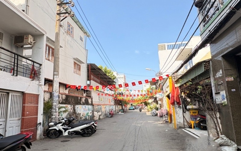 L2533* Bán gấp nhà trọ 10P Bùi Đình Túy Bình Thạnh giá 9.x tỷ